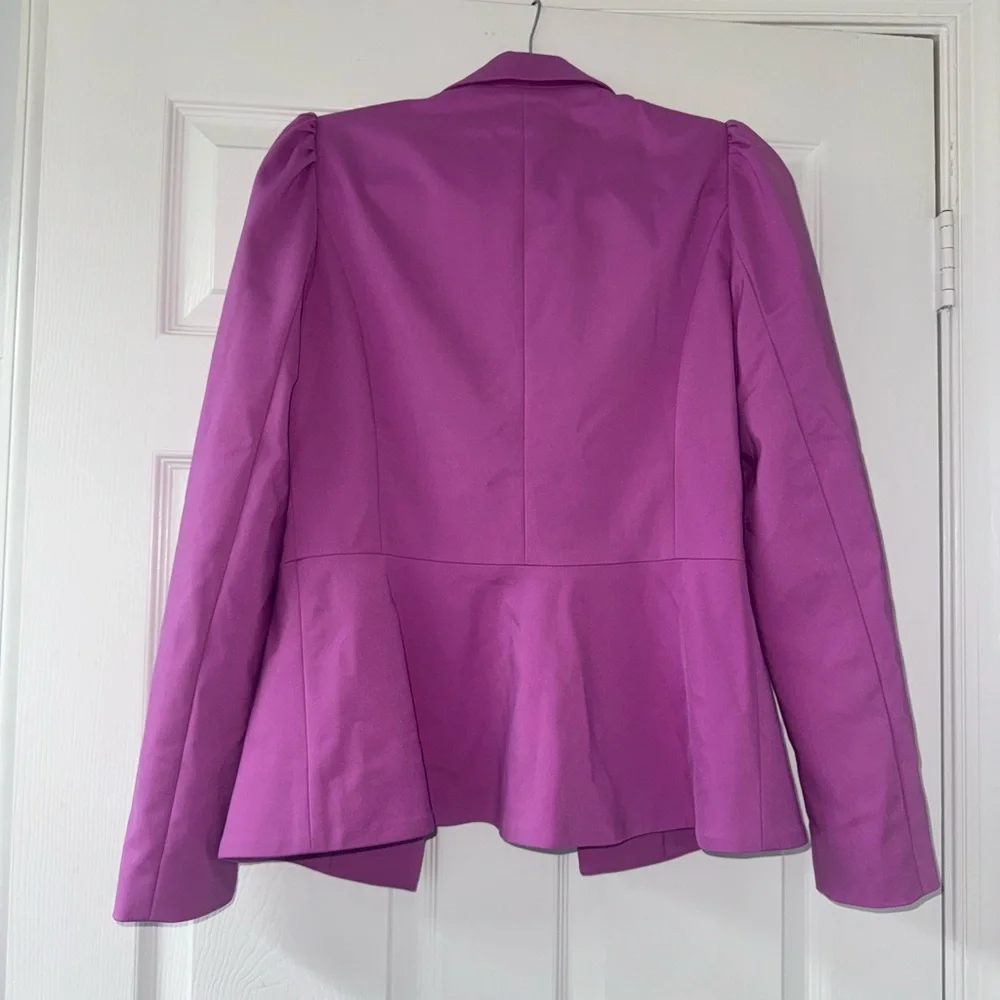 NWT Boston Proper Fuchsia Blazer with Gold Button! - Picture 5 of 5